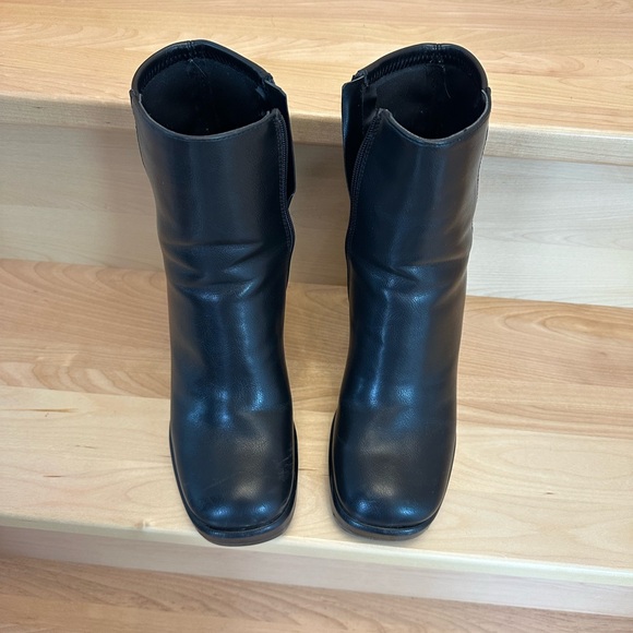 High heels boots - Picture 3 of 3